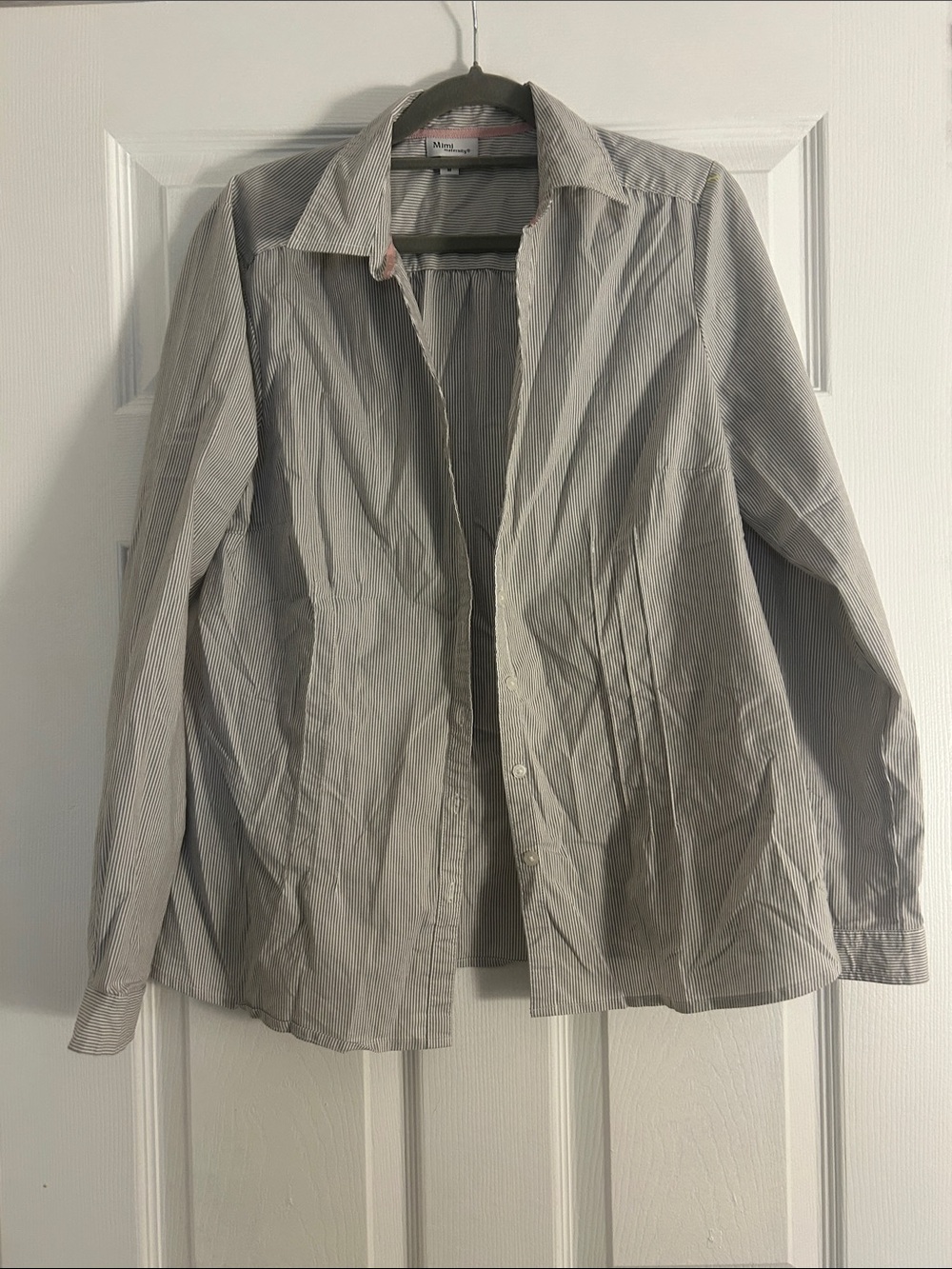 Mimi Maternity 
Women's Light Gray Pinstripe Shirt